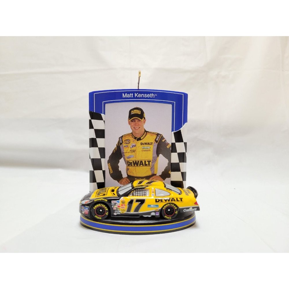Hallmark NASCAR Matt Kenseth DeWalt 17 Keepsake Ornament - Picture 2 of 12
